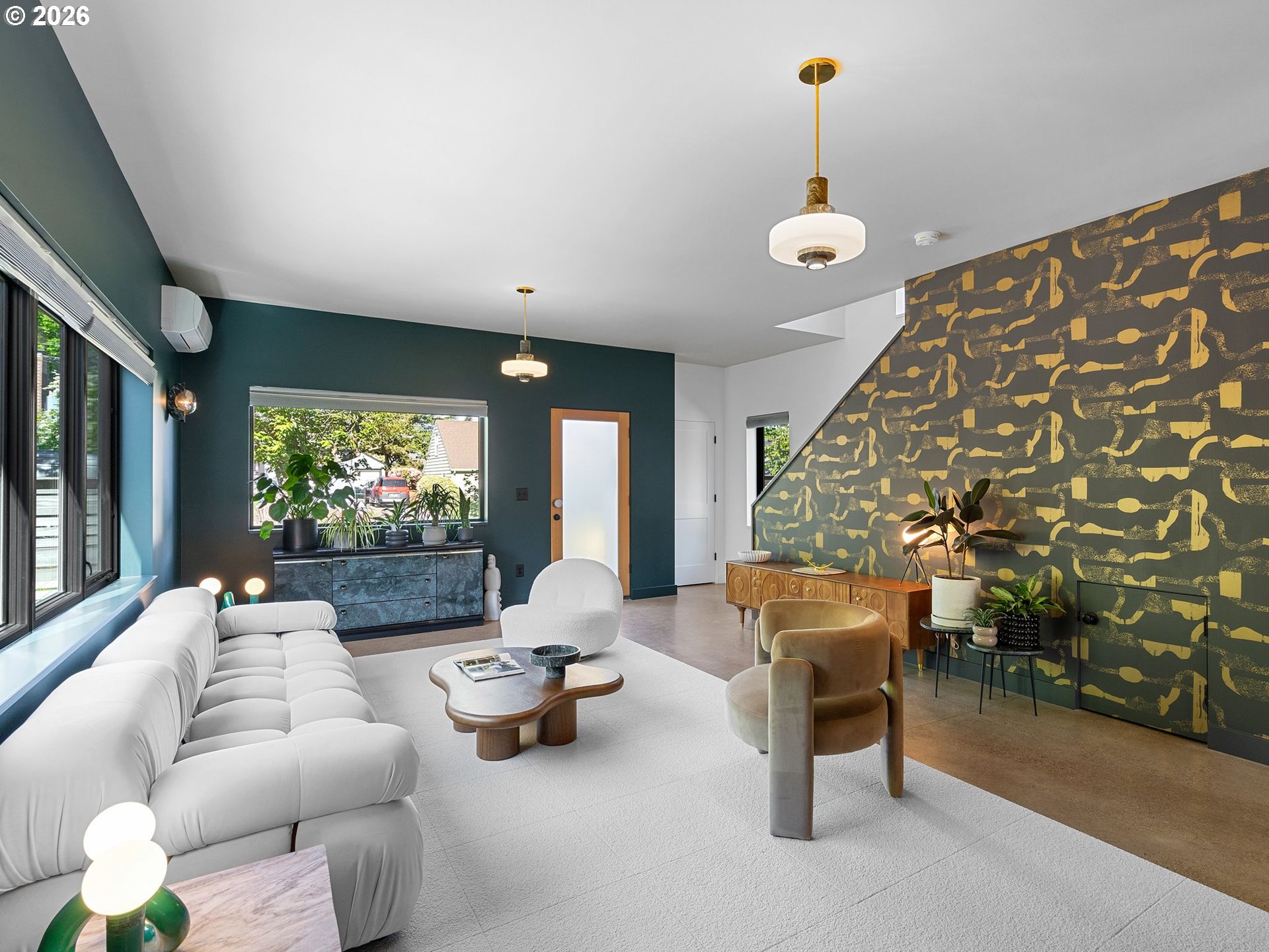 4566 NE CESAR E CHAVEZ BLVD