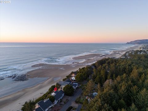 A home in Lincoln City