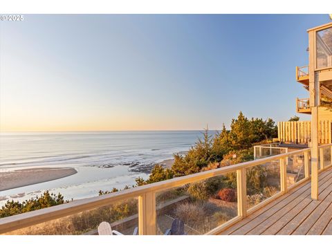 A home in Lincoln City