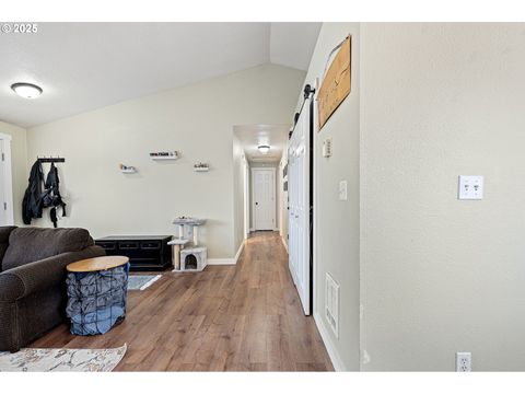 Tiny photo for 692 N 1st St, Creswell, OR 97426 (MLS # 299173165)