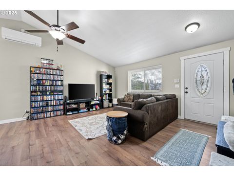 Tiny photo for 692 N 1st St, Creswell, OR 97426 (MLS # 299173165)