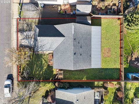 Tiny photo for 692 N 1st St, Creswell, OR 97426 (MLS # 299173165)