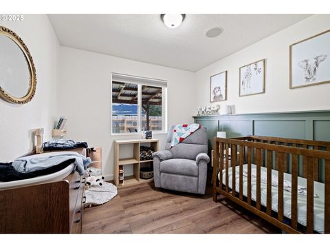 Tiny photo for 692 N 1st St, Creswell, OR 97426 (MLS # 299173165)