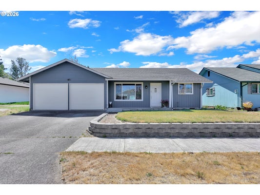 326 38TH PL, SPRINGFIELD, OR 97478 - Image 42e0ea3b3ee562c95f1ccb36f7510f45/1151019594