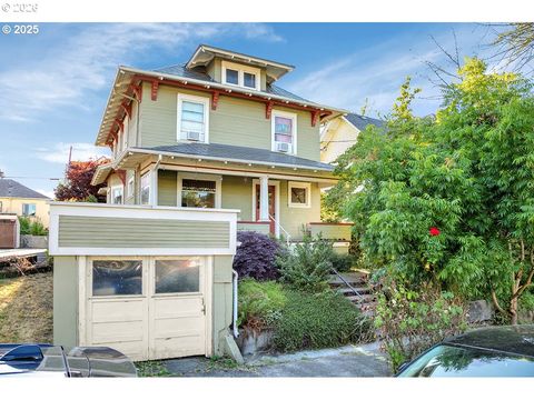 3821 N GANTENBEIN AVE Portland OR 97227