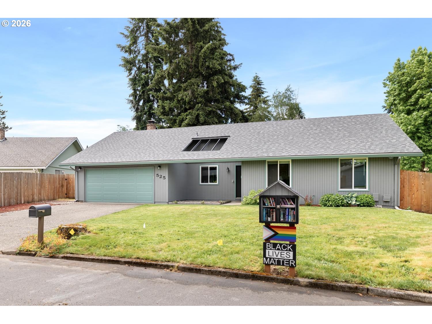 525 NW 83RD ST