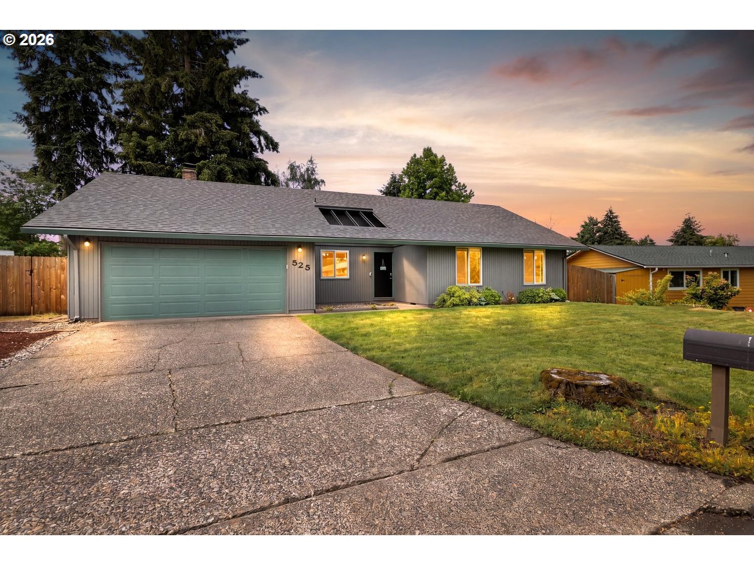 525 NW 83RD ST