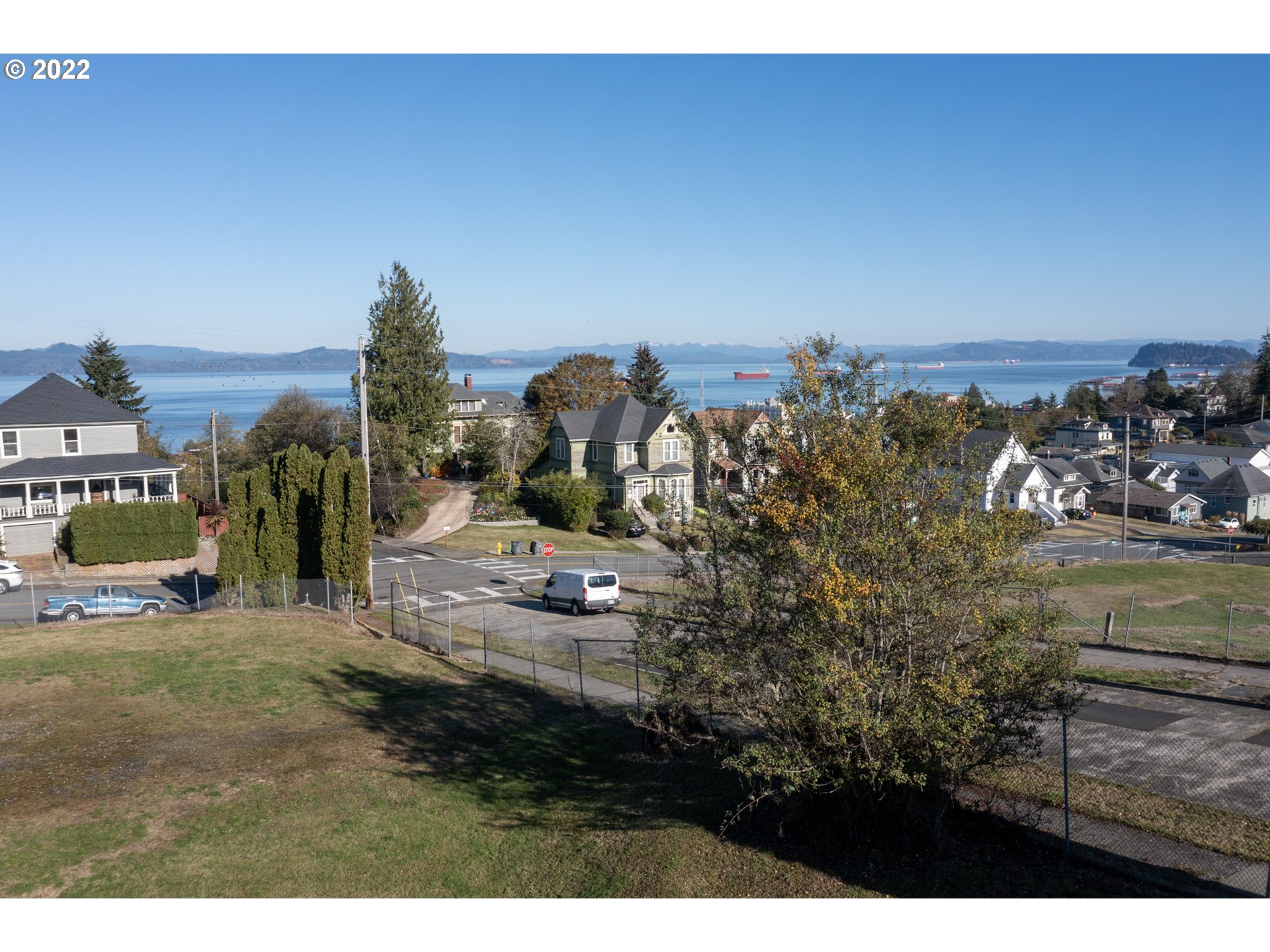 Astoria, Oregon 97103, United States, ,Land,Active,74090