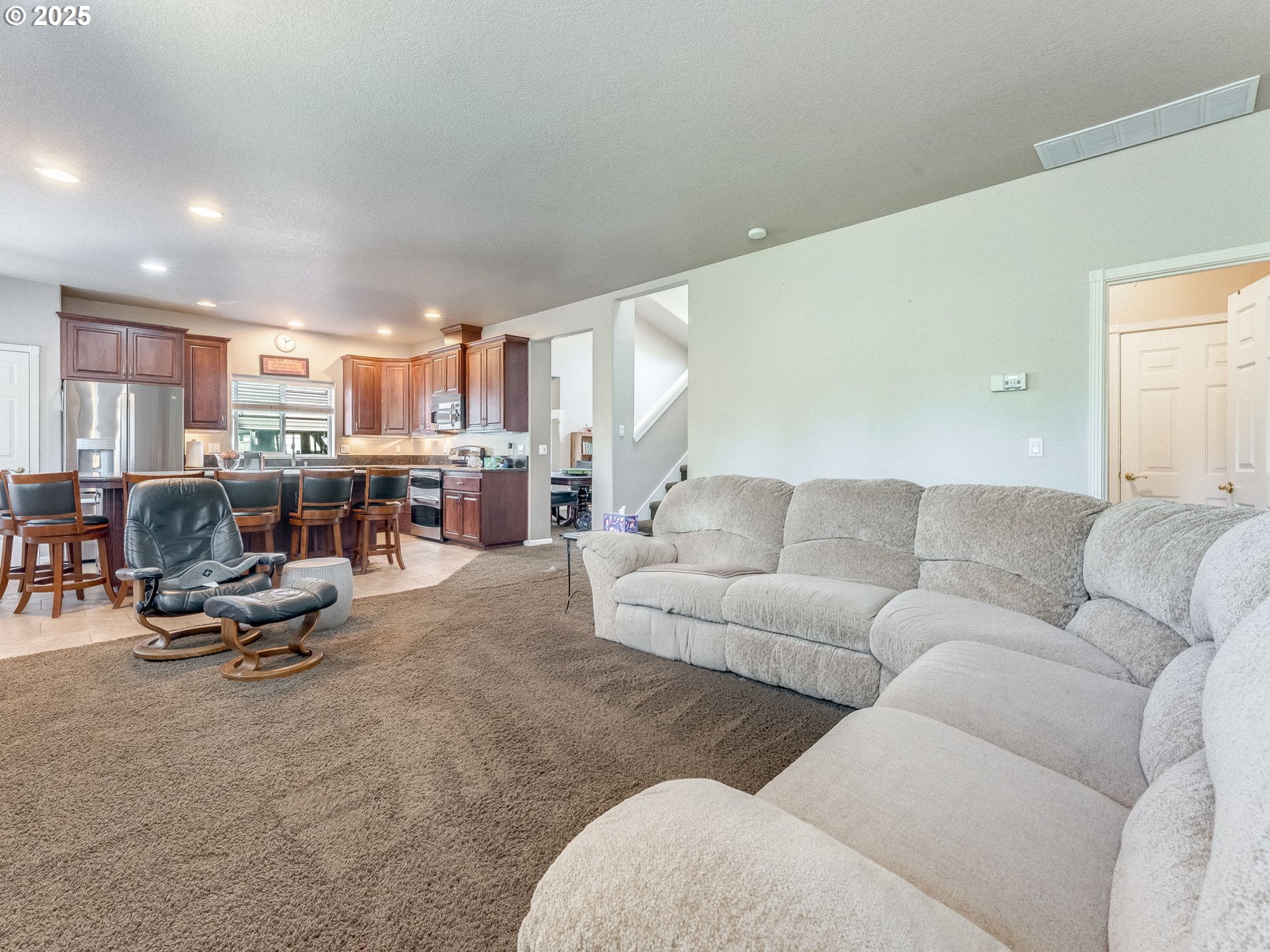 Sherwood, Oregon 97140, United States, 4 Bedrooms Bedrooms, ,3 BathroomsBathrooms,Residential,Active,165434