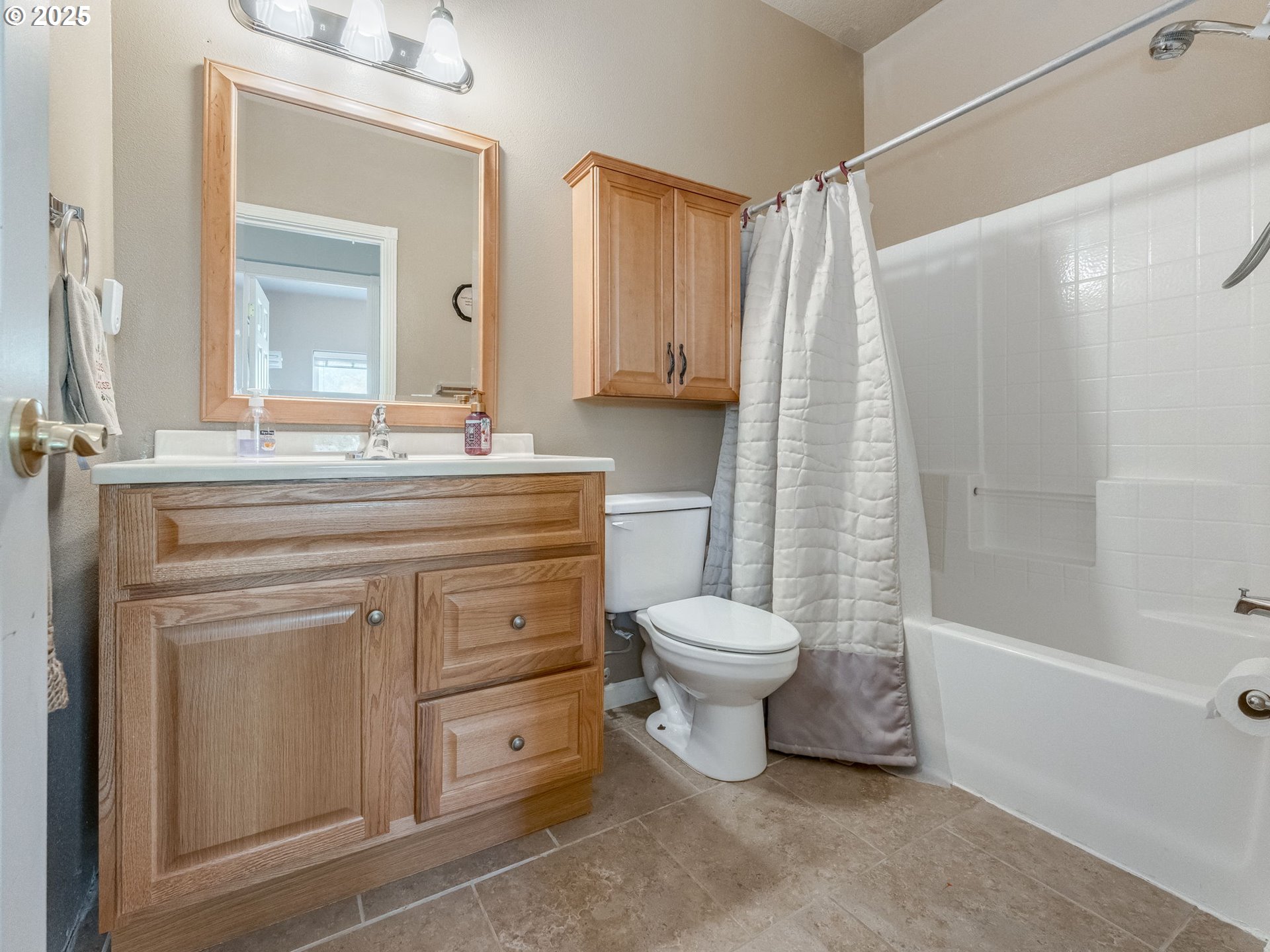 Sherwood, Oregon 97140, United States, 4 Bedrooms Bedrooms, ,3 BathroomsBathrooms,Residential,Active,165434