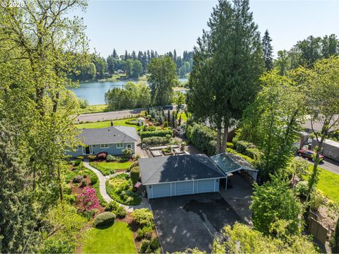 18560 NIXON AVE West Linn OR 97068