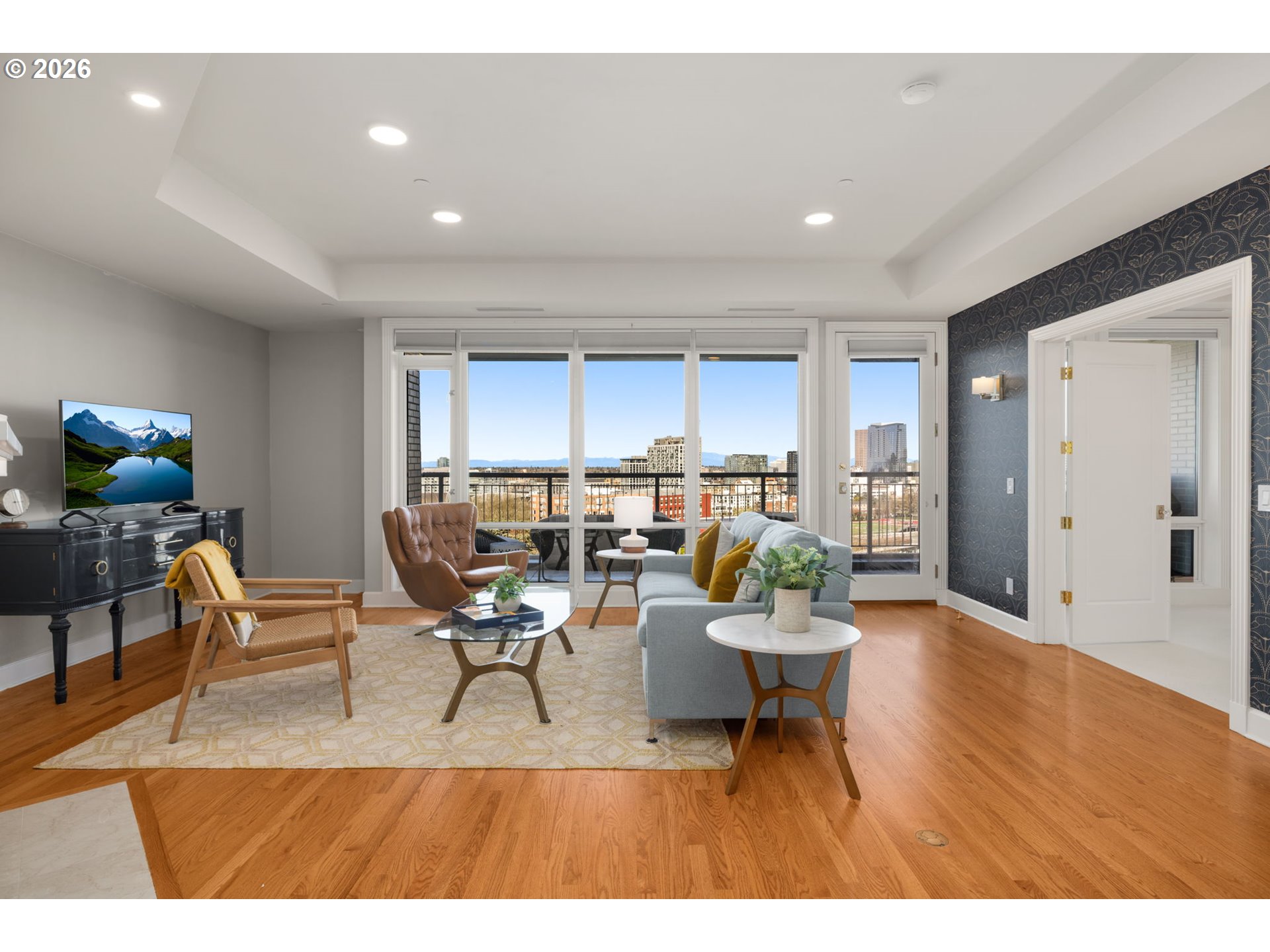 2020 SW MARKET STREET DR 303