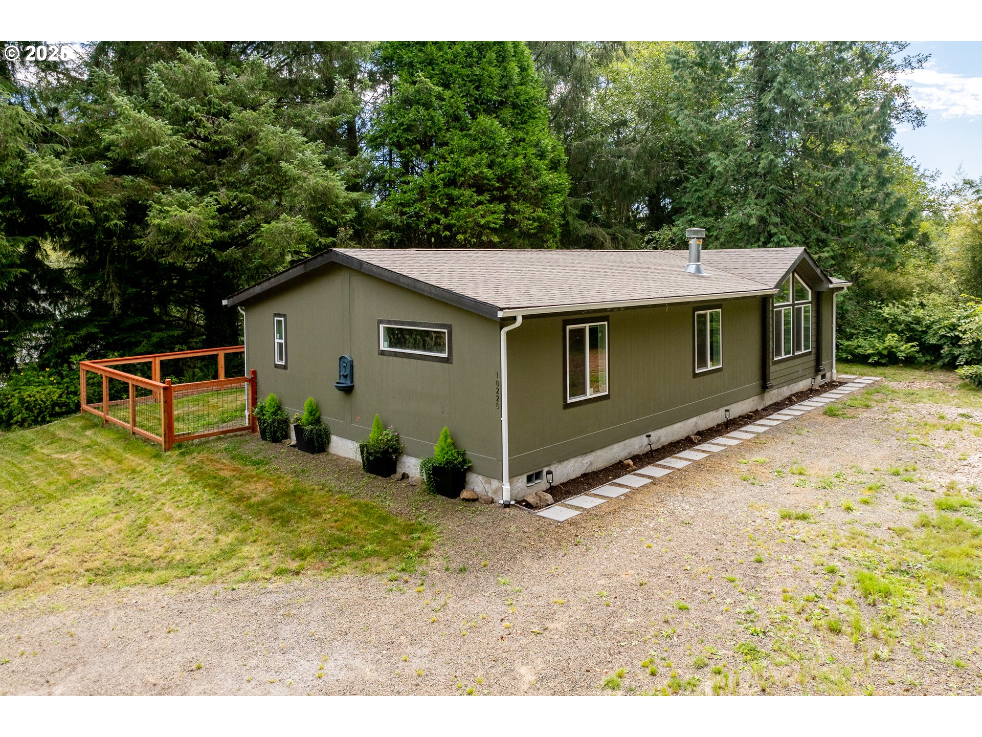 Bay City, Oregon 97107, United States, 2 Bedrooms Bedrooms, ,2 BathroomsBathrooms,Residential,Active,188708