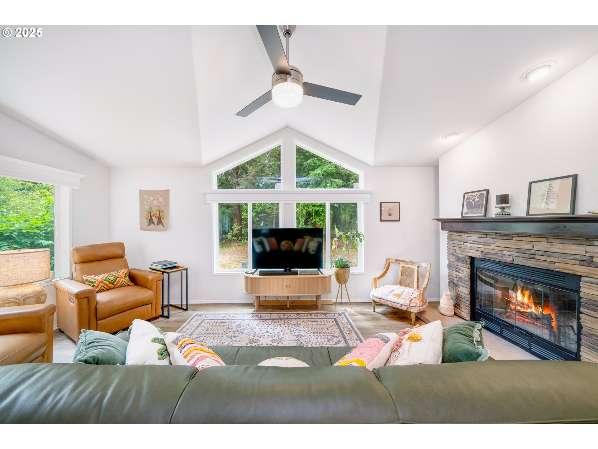 Bay City, Oregon 97107, United States, 2 Bedrooms Bedrooms, ,2 BathroomsBathrooms,Residential,Active,188708