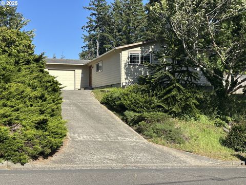3561 ASH ST North Bend OR 97459
