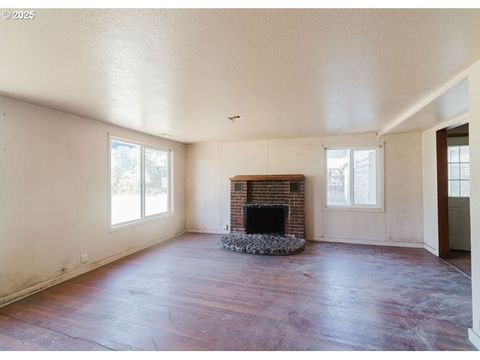 Tiny photo for 33425 Tate Rd, Creswell, OR 97426 (MLS # 281366668)
