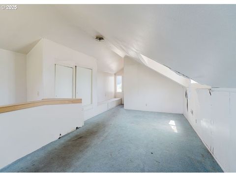 Tiny photo for 33425 Tate Rd, Creswell, OR 97426 (MLS # 281366668)