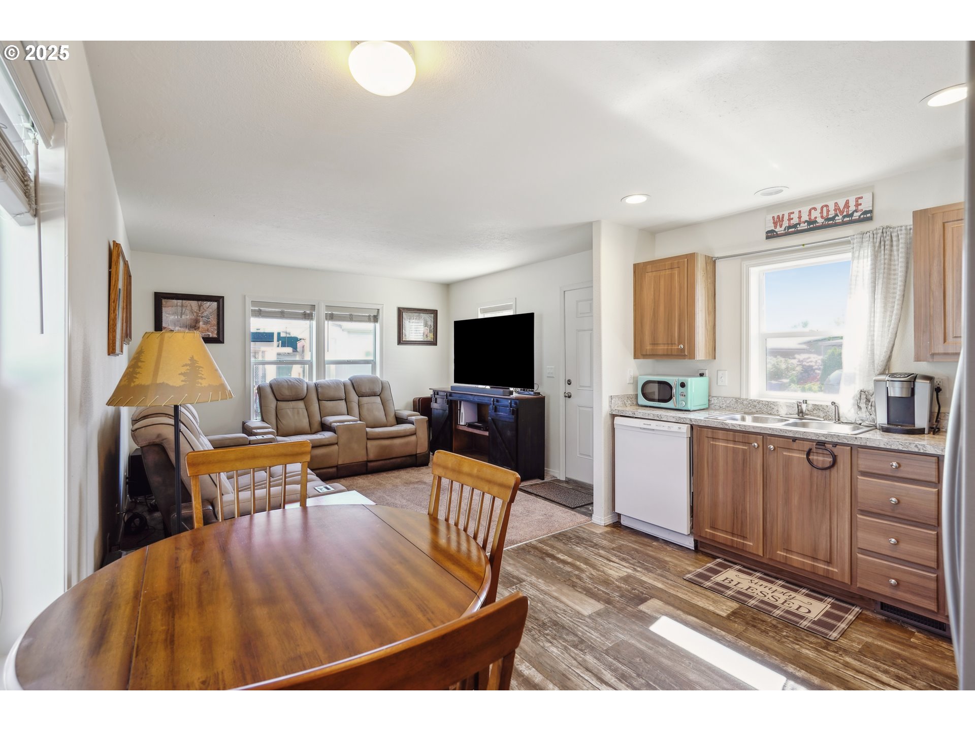 19605 RIVER RD 10