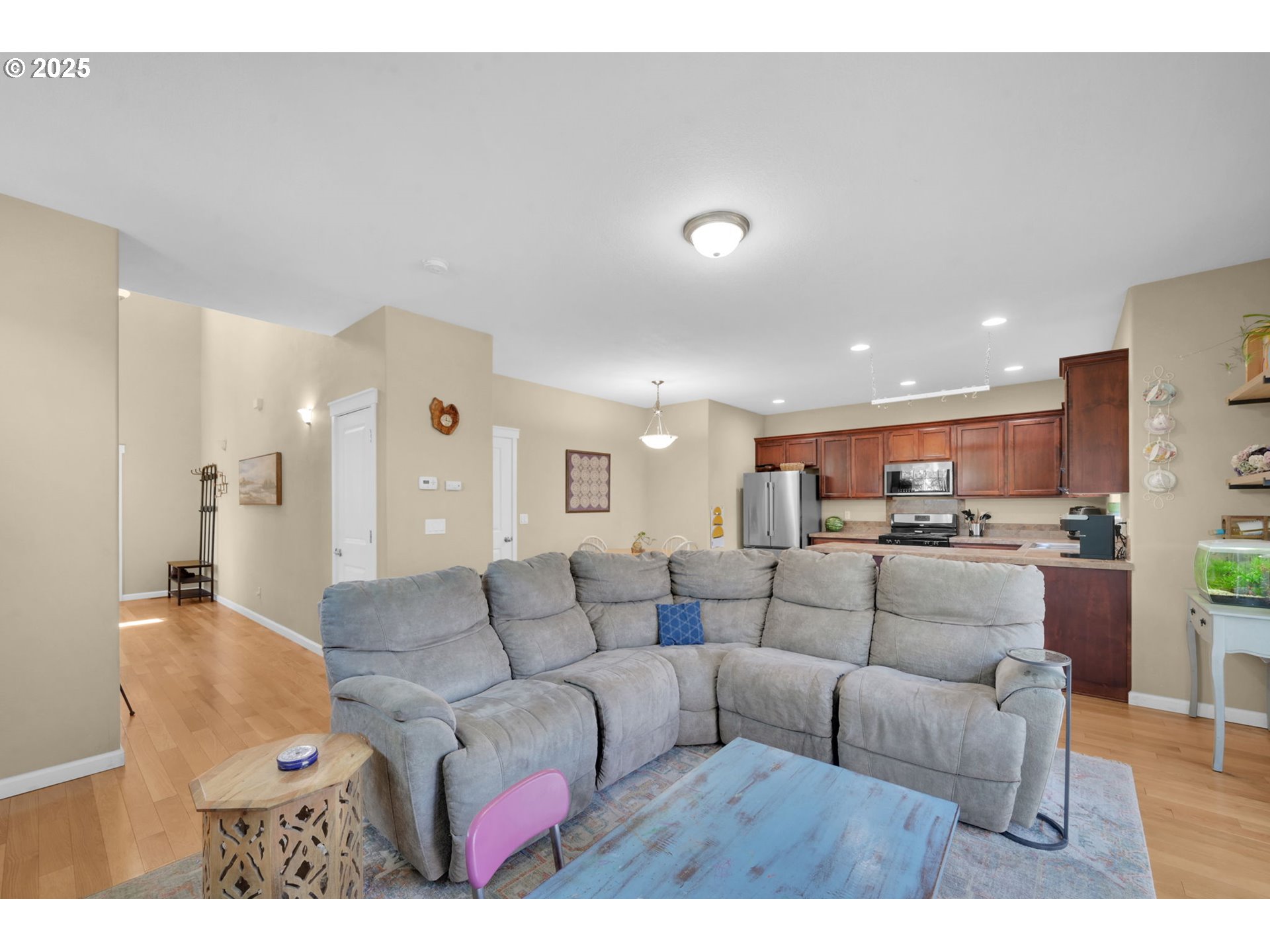 2470 FIELDCRESS RD