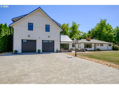 A home in Keizer