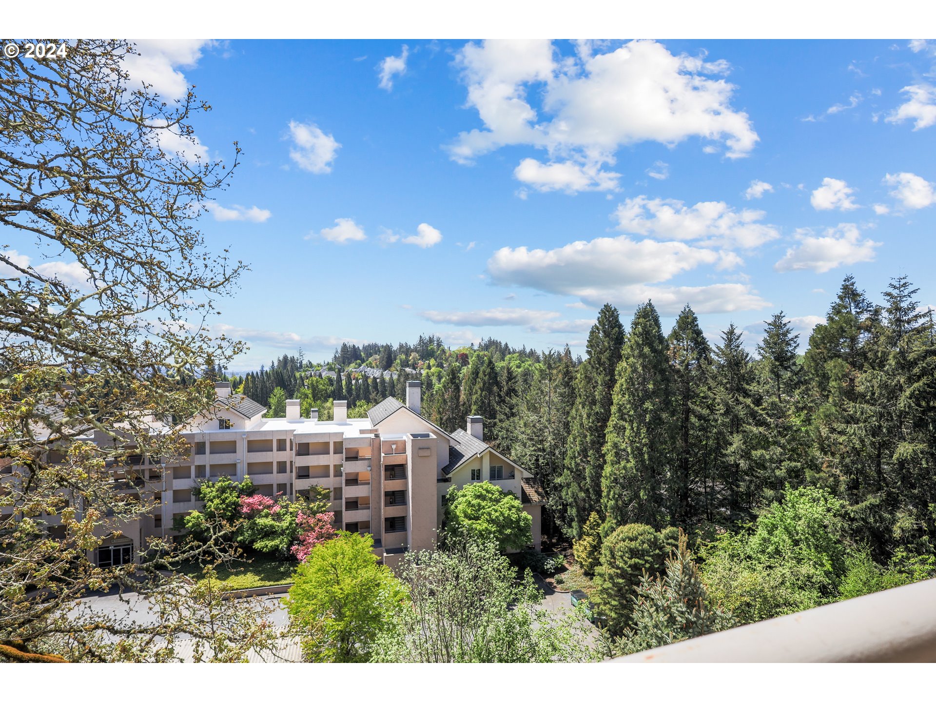 6605 W BURNSIDE ST 156