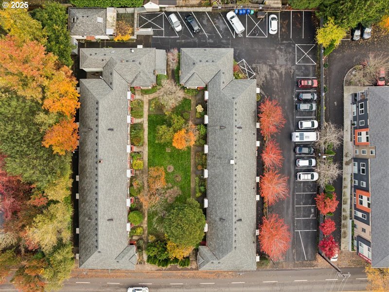 610 SE CESAR E CHAVEZ BLVD