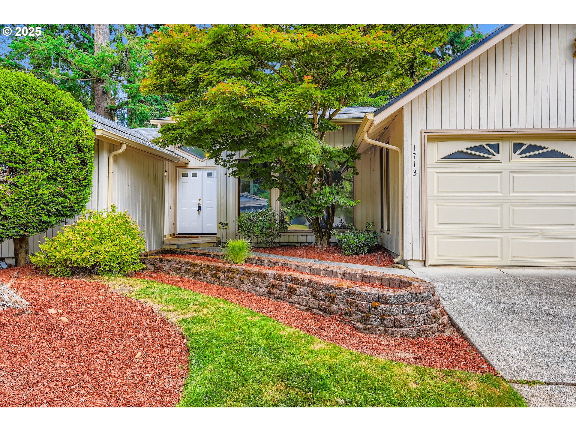 1713 SE 127TH AVE