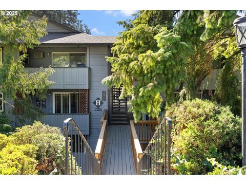 16718 SW GLENEAGLE DR H57 Sherwood OR 97140