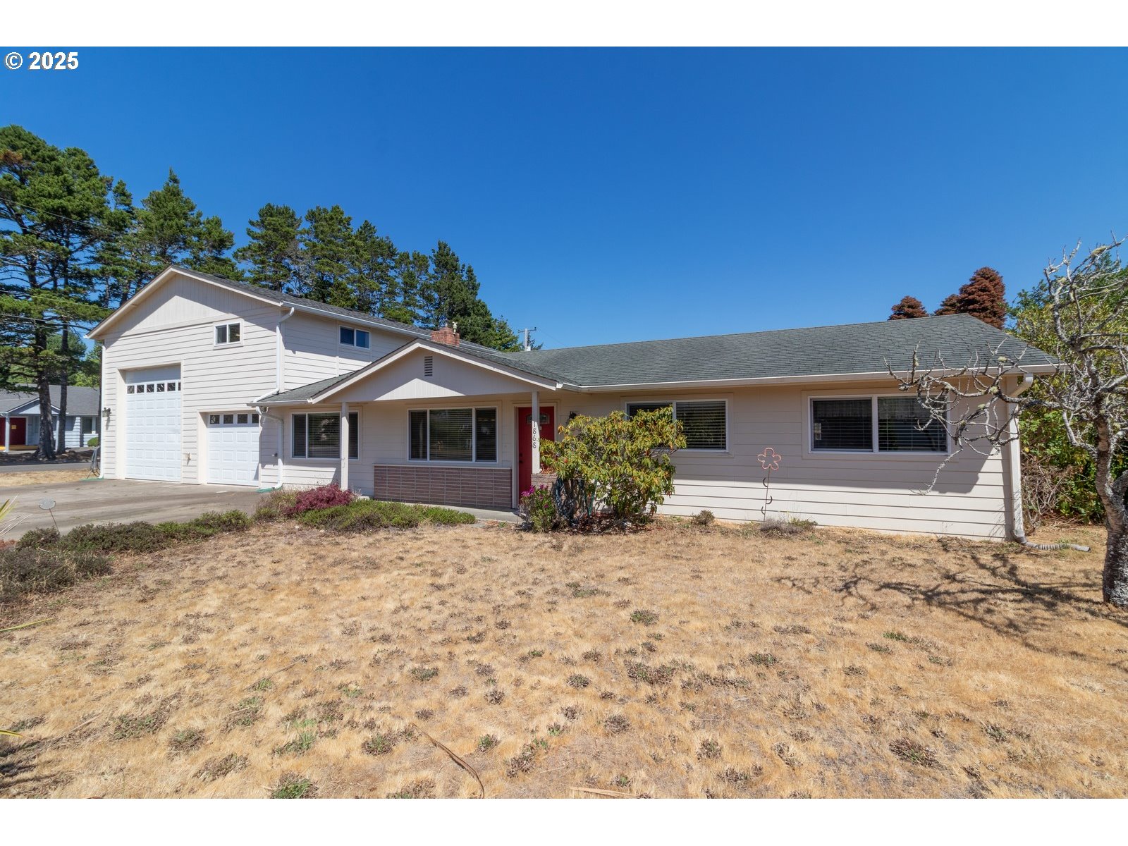 Florence, Oregon 97439, United States, 3 Bedrooms Bedrooms, ,2 BathroomsBathrooms,Residential,Active,189928