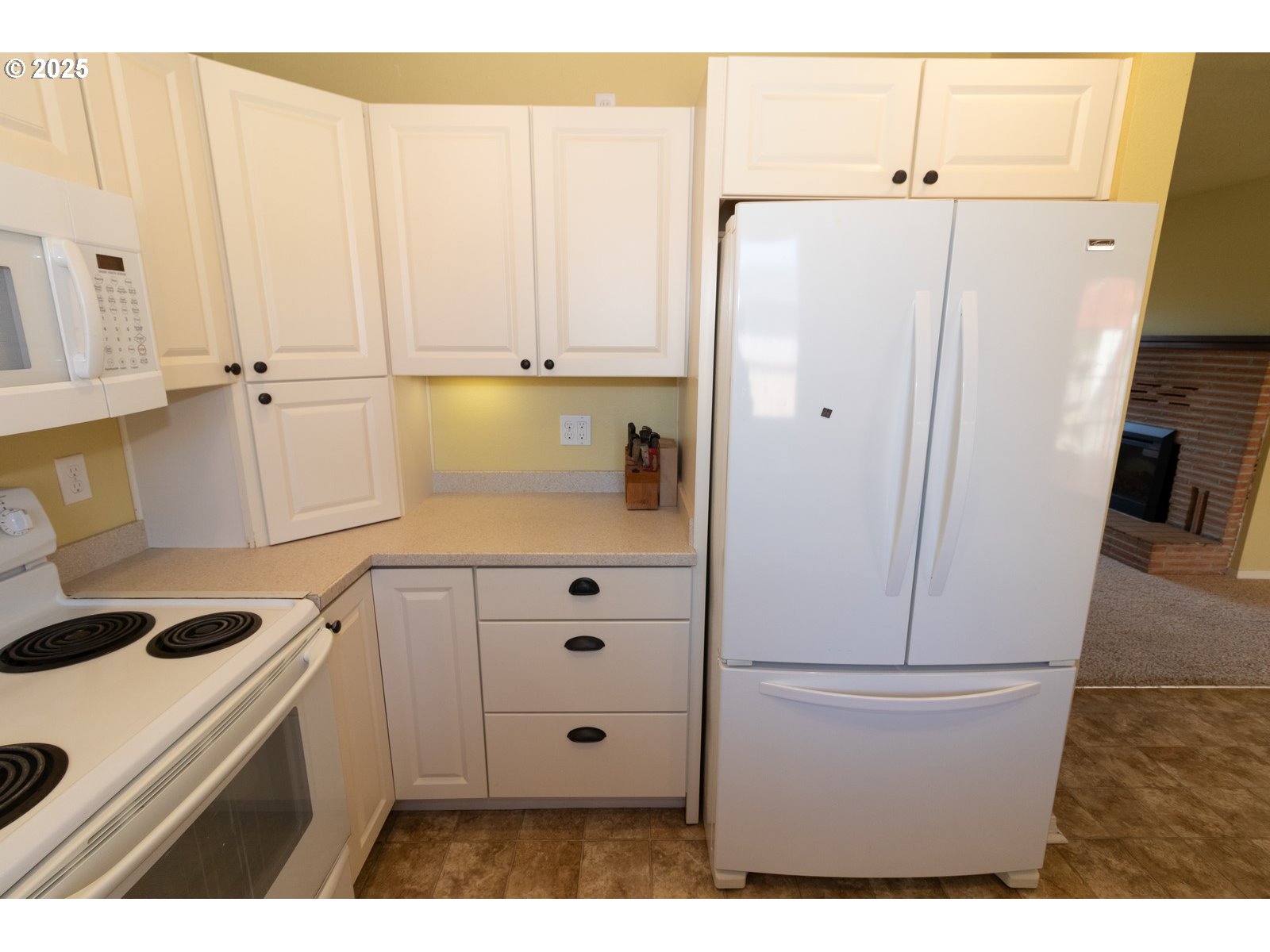 Florence, Oregon 97439, United States, 3 Bedrooms Bedrooms, ,2 BathroomsBathrooms,Residential,Active,189928