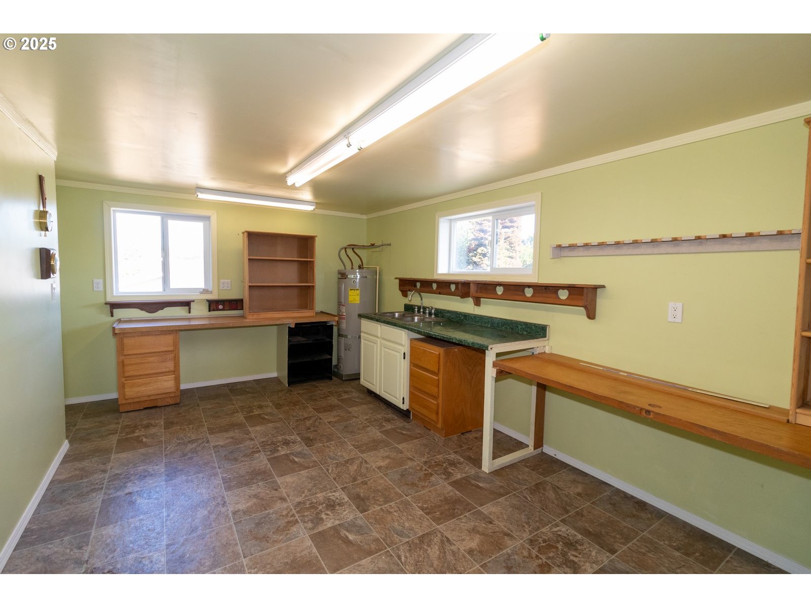 Florence, Oregon 97439, United States, 3 Bedrooms Bedrooms, ,2 BathroomsBathrooms,Residential,Active,189928