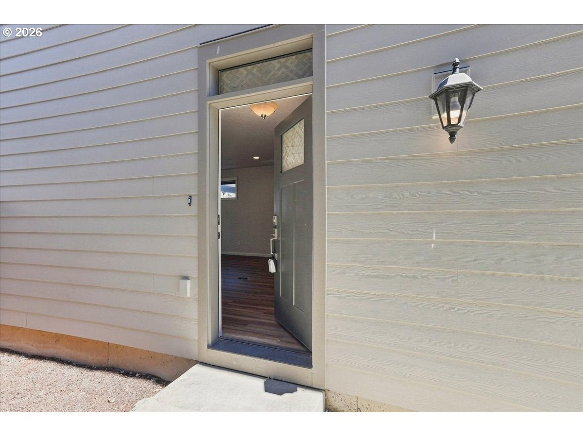 5722 NE 59TH CIR