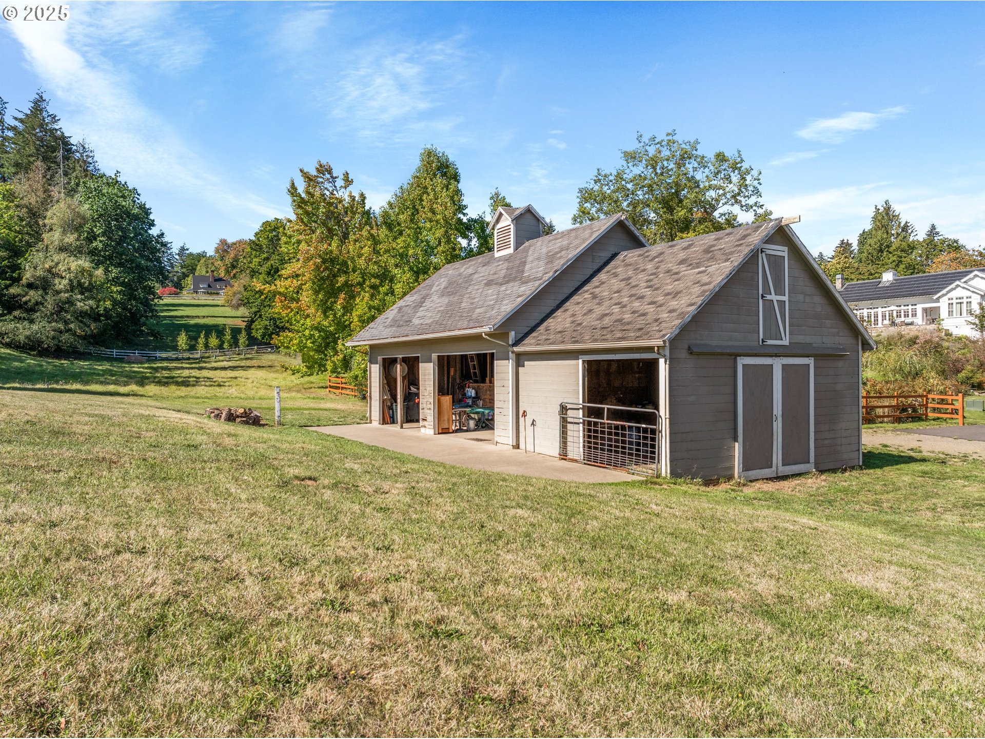 1270 SW ENGLEWOOD DR