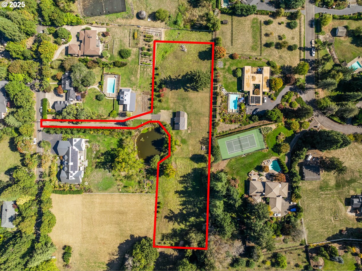 1270 SW ENGLEWOOD DR