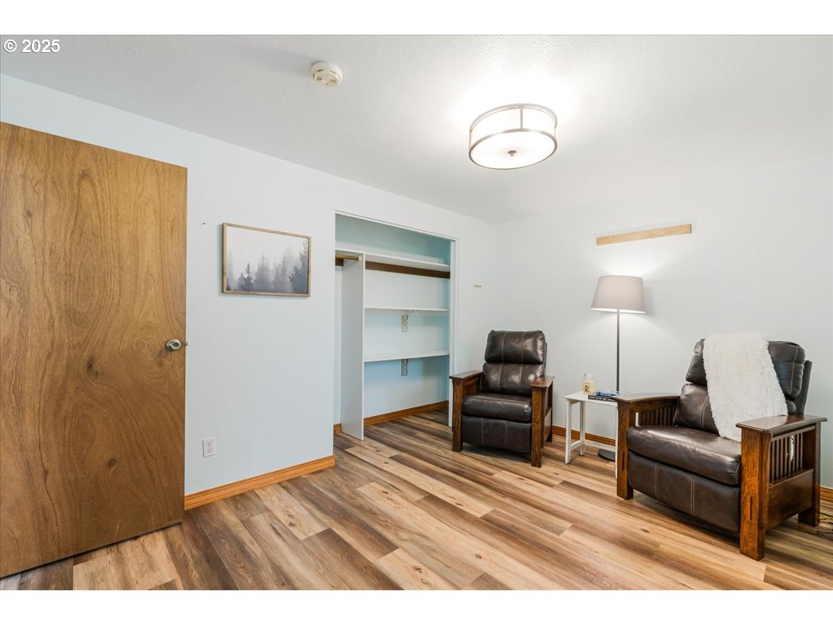 Molalla, Oregon 97038, United States, 2 Bedrooms Bedrooms, ,1 BathroomBathrooms,Residential,Pending,111212