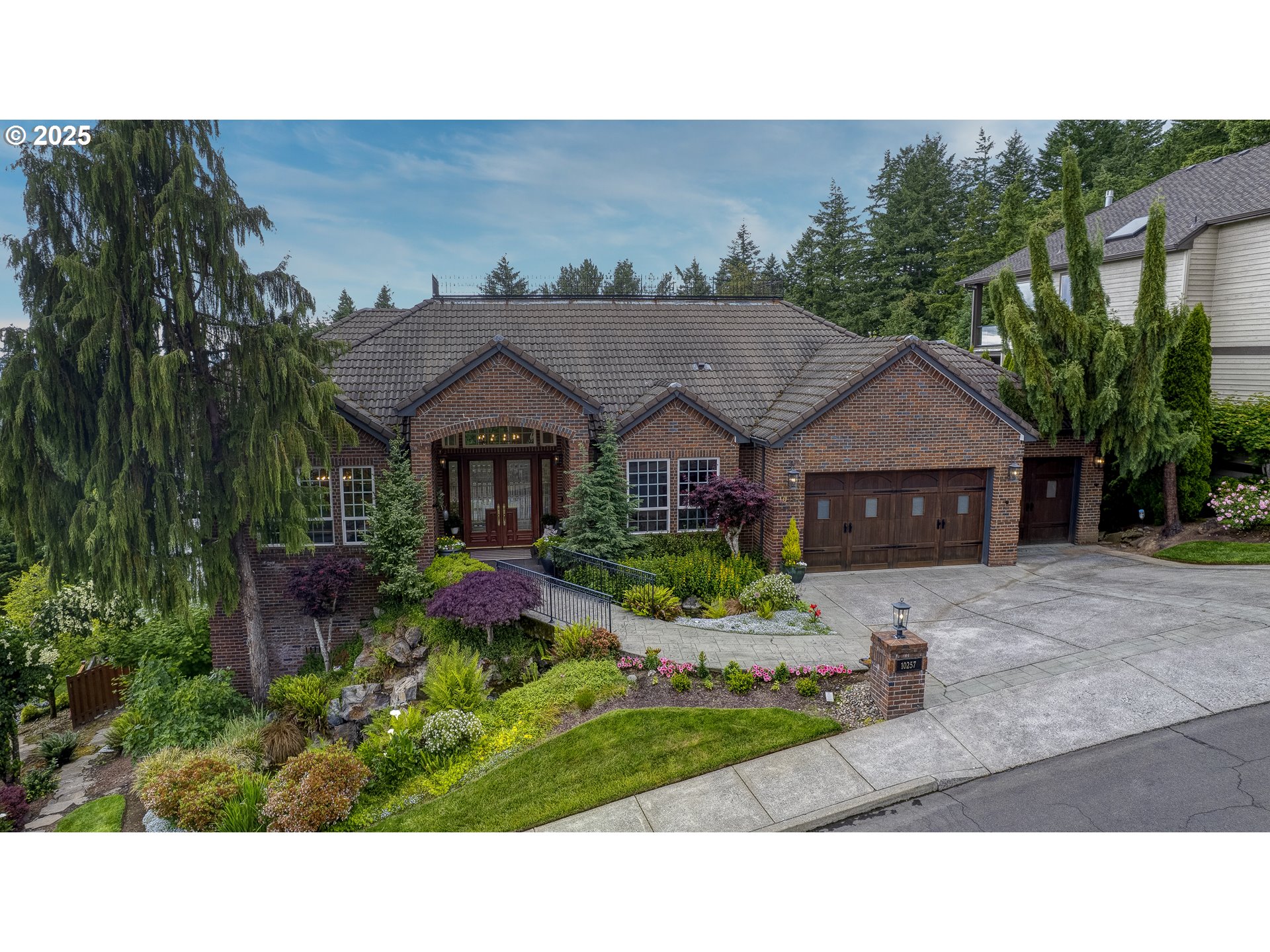 10257 SE CRESCENT RIDGE LOOP