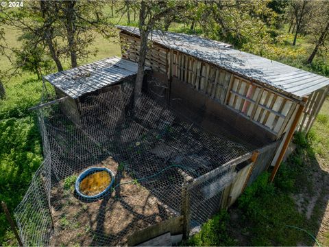 A home in The Dalles