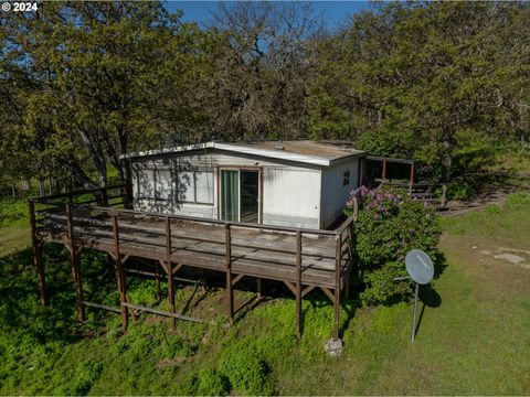 A home in The Dalles