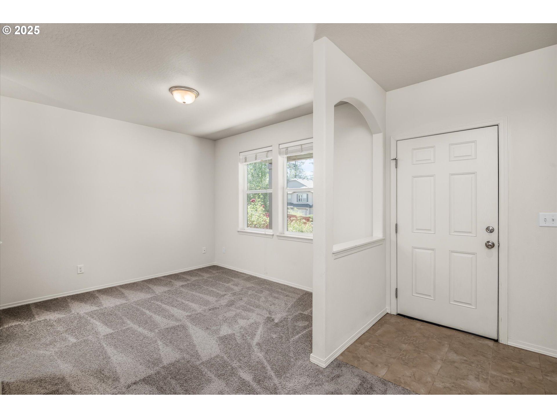 1051 S 54TH ST