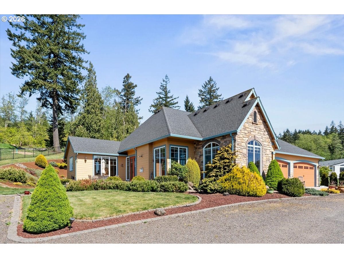 204 POWDER HILL DR