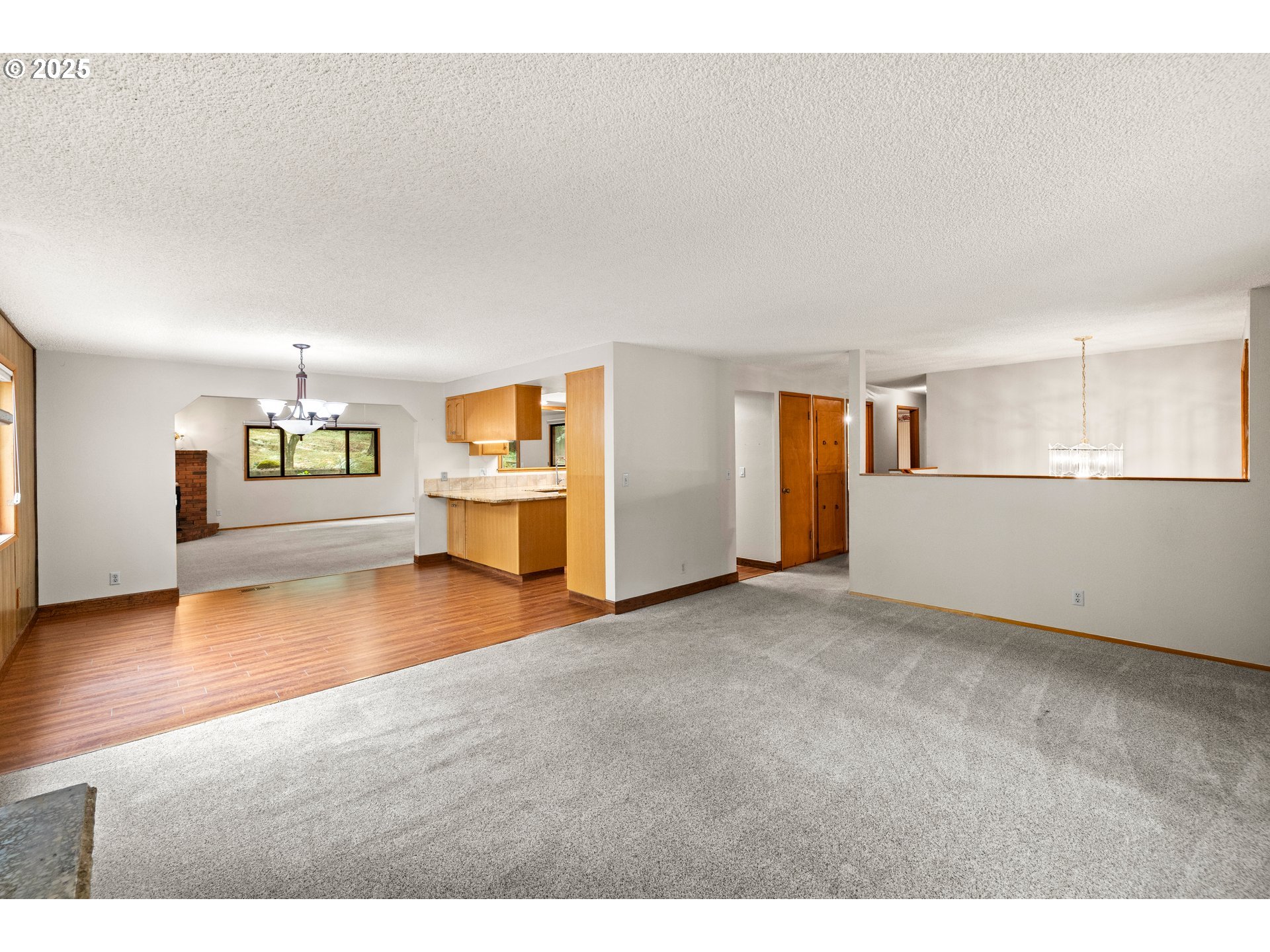 16615 S ANNETTE DR