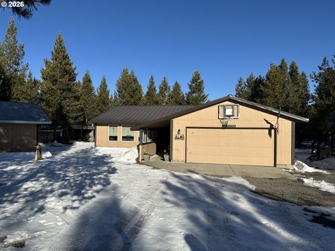 123977 SURVEYOR RD Crescent Lake OR 97733