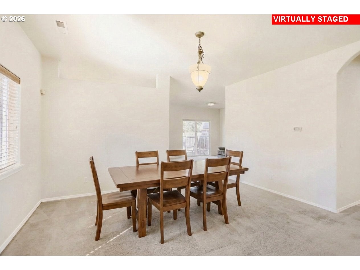 561 NE 28TH AVE