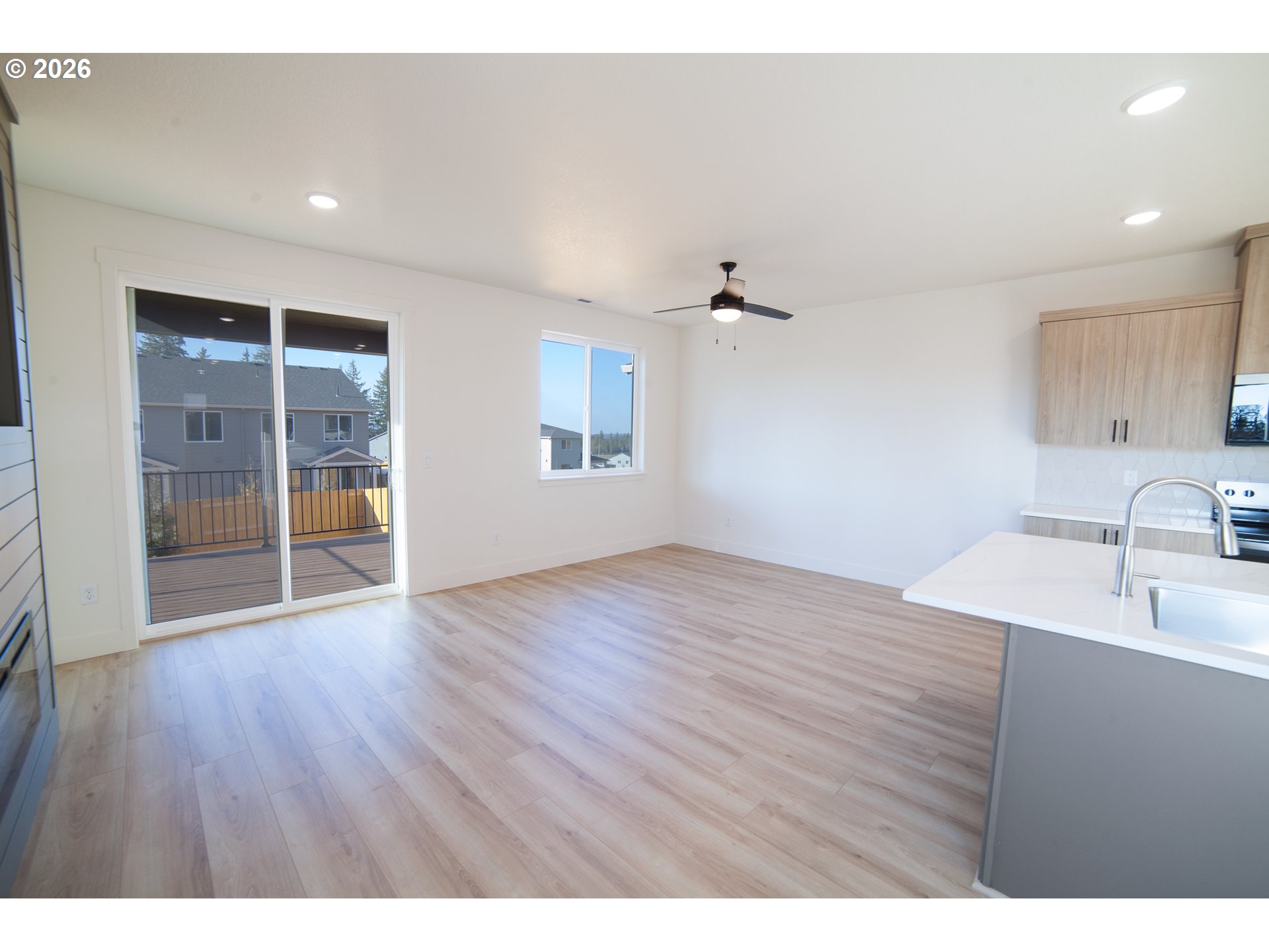 16159 Serres Farm WAY