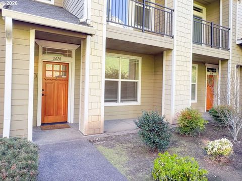 3420 SUMMERLINN DR West Linn OR 97068