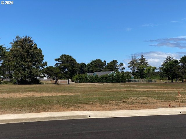 Photo 1 of 4 — Shearwater CIR 4, Bandon, OR 97411