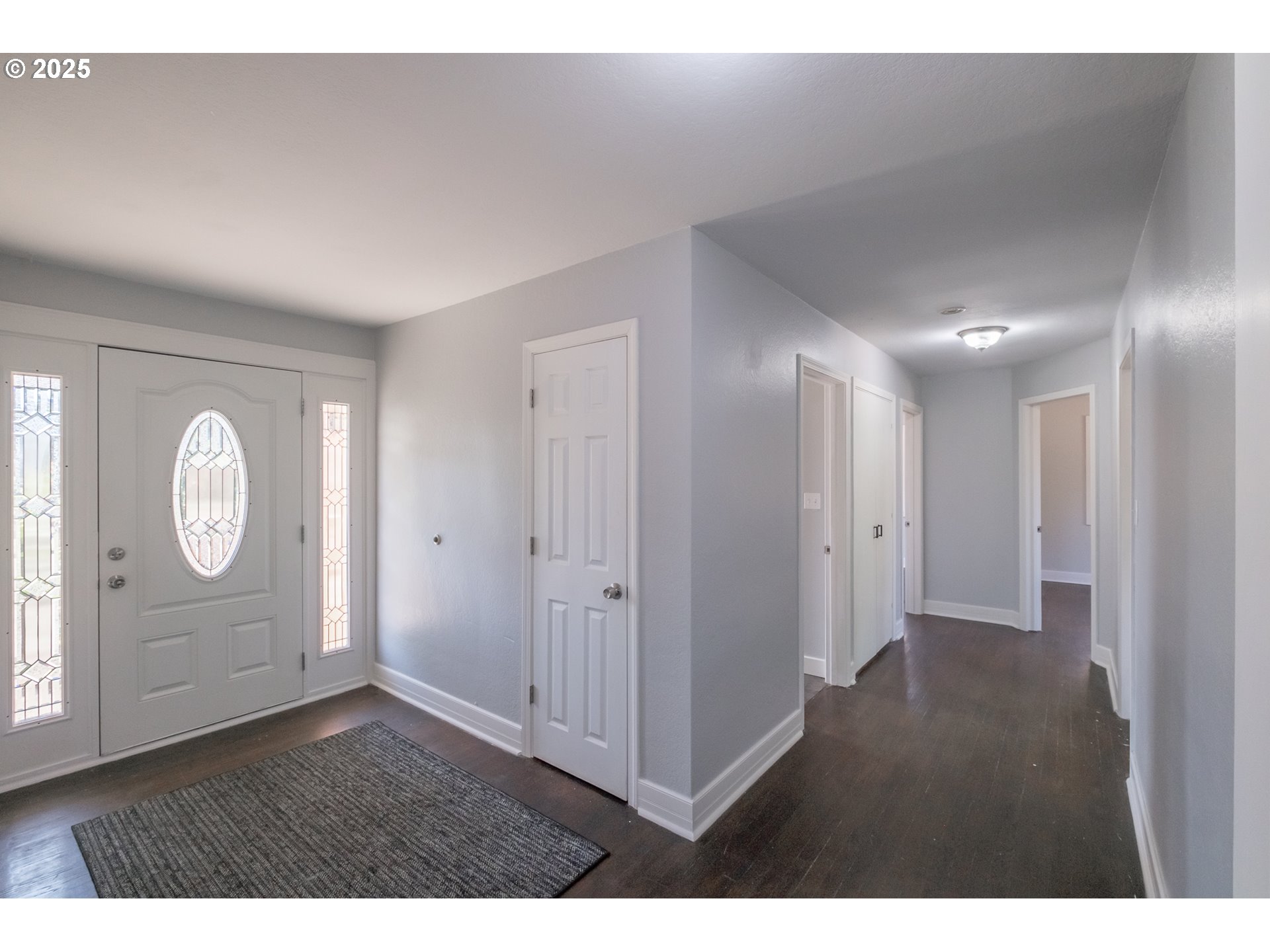 Salem, Oregon 97302, United States, 6 Bedrooms Bedrooms, ,2 BathroomsBathrooms,Residential,Pending,211624