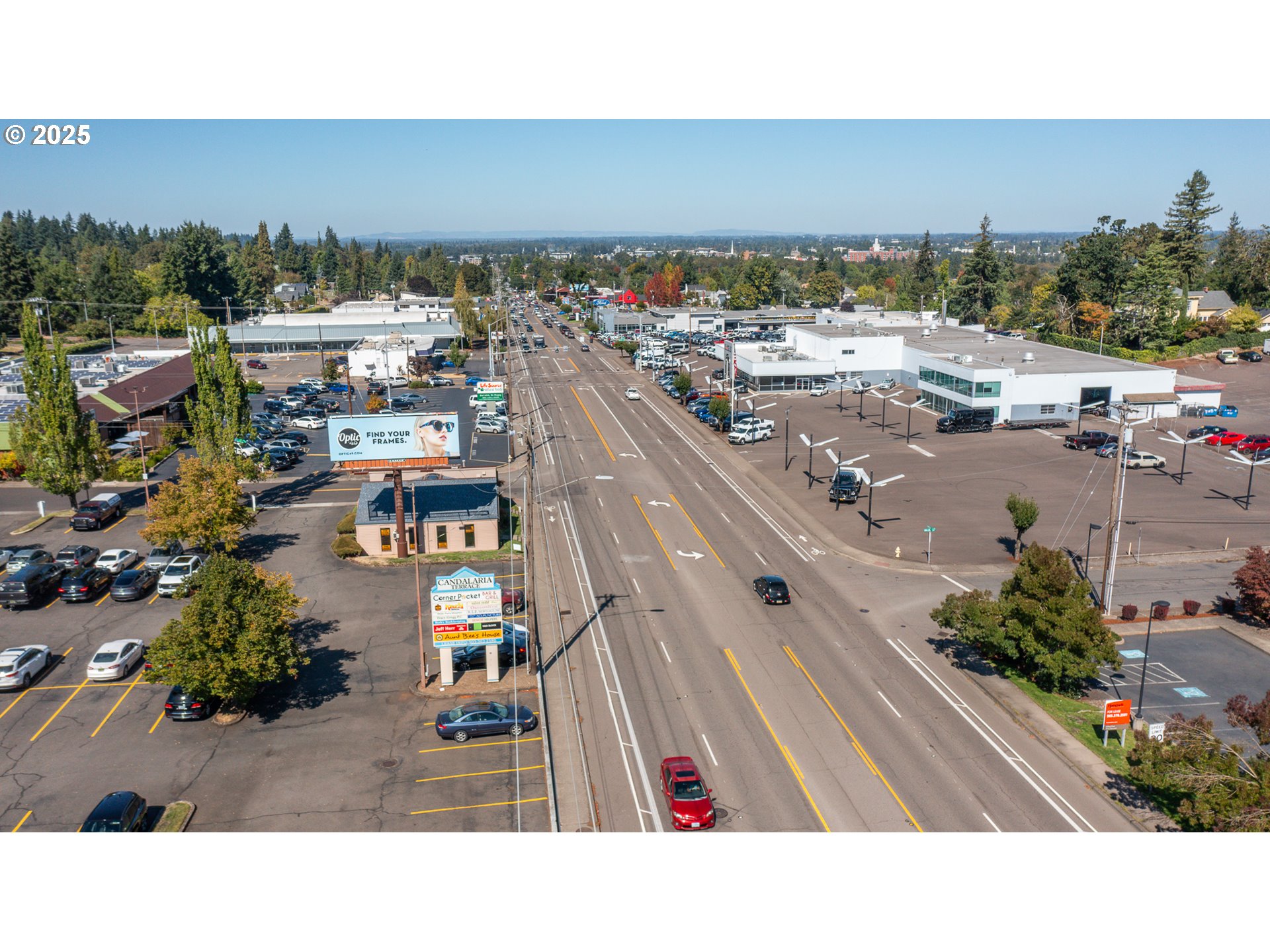 Salem, Oregon 97302, United States, 6 Bedrooms Bedrooms, ,2 BathroomsBathrooms,Residential,Pending,211624