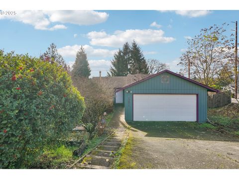 17511 SE SCRUTTON LN Milwaukie OR 97267
