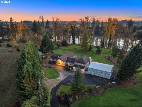 A home in Newberg